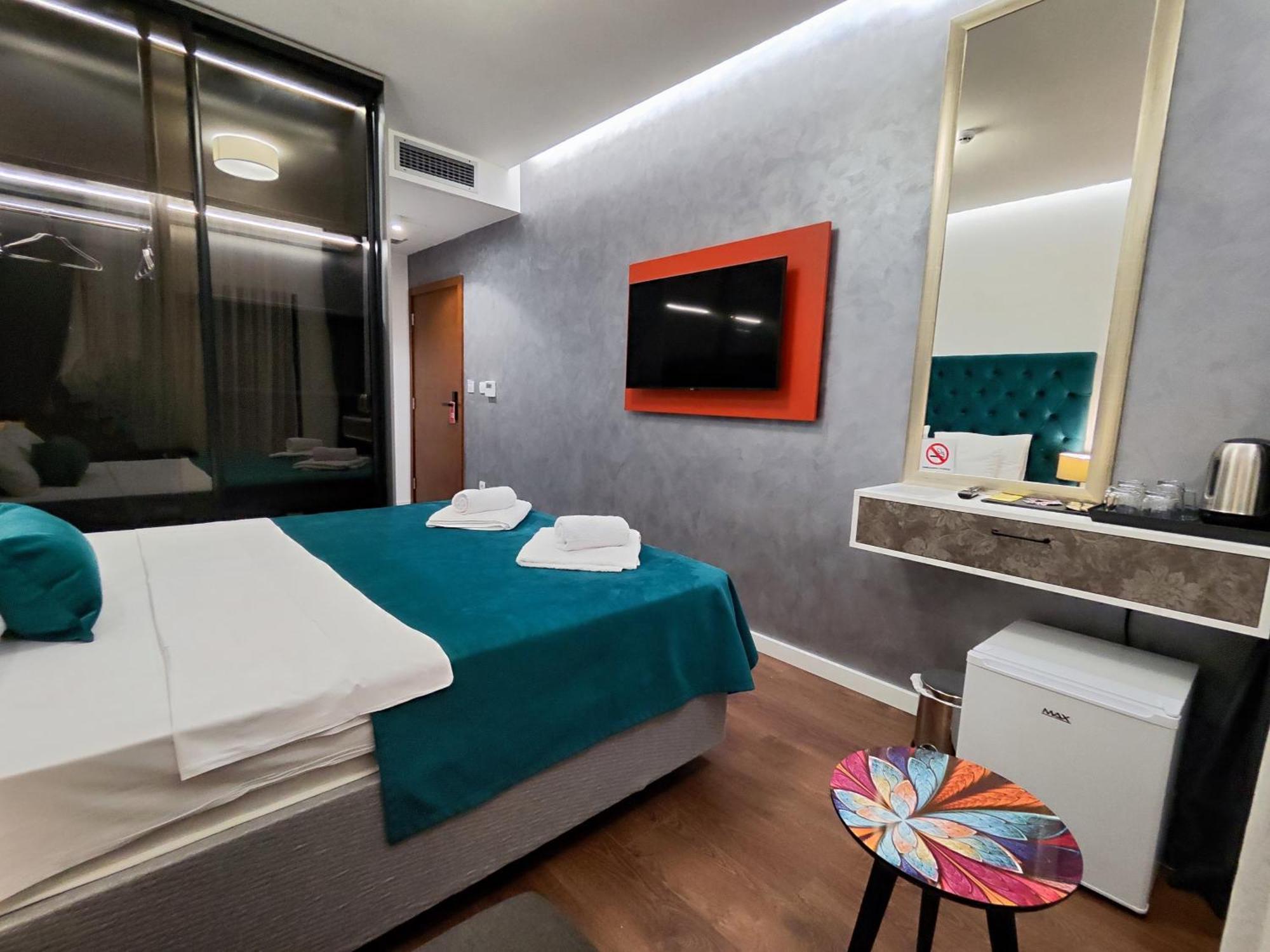 Konukevi Lolo Luxury & *