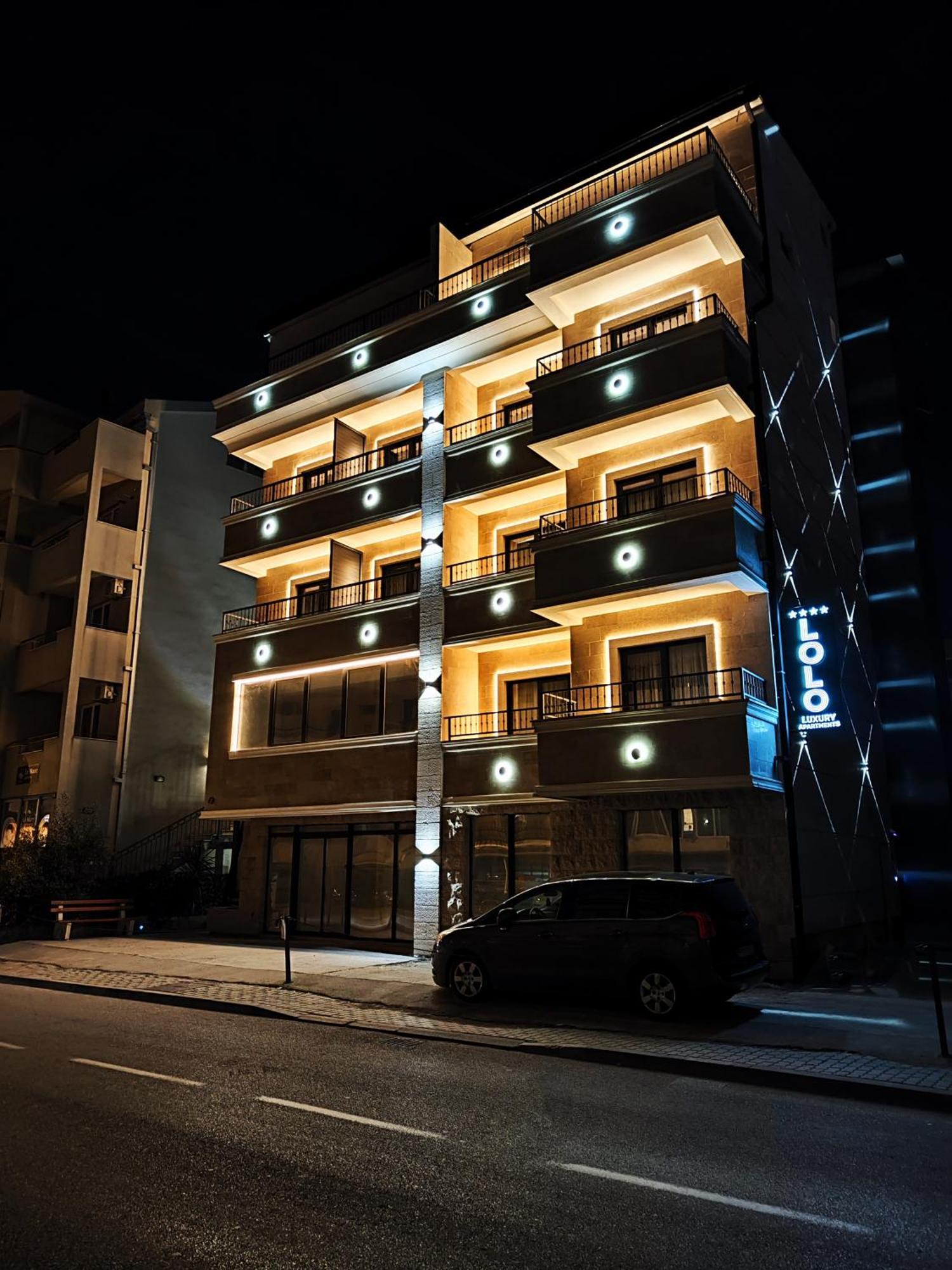 Lolo Luxury & Guest house *